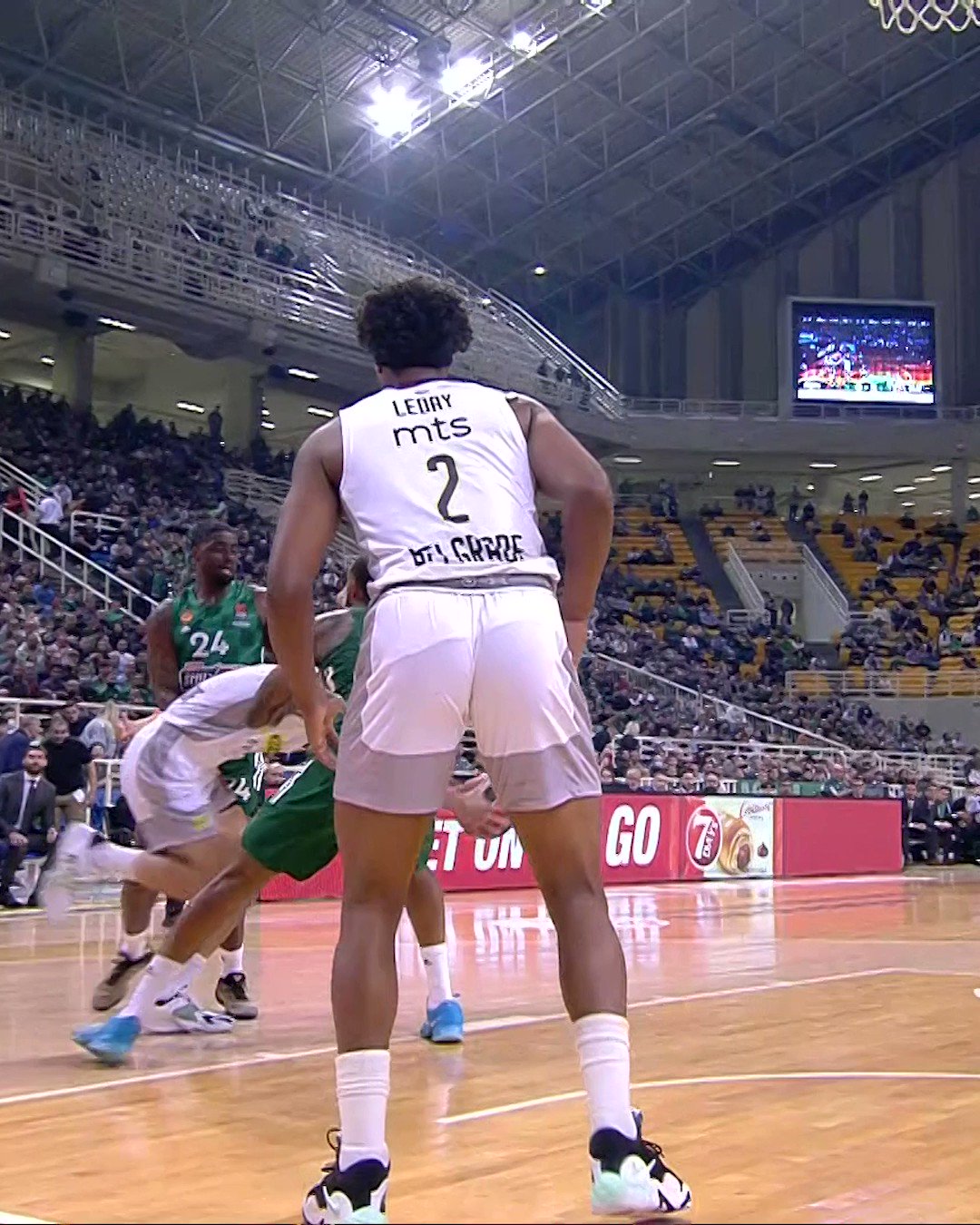 TollisonZrt/Basketball Twitter / Twitter