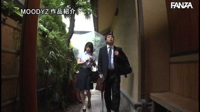 出張先の温泉接待でムリやり相部屋濃厚オヤジ達に朝までイカされ続けた私 翼あおい https://t.co/zRY0mLh9lJ