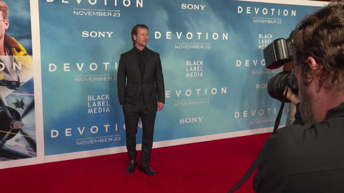 Reuters showbiz on twitter top gun maverick star glen powell will
