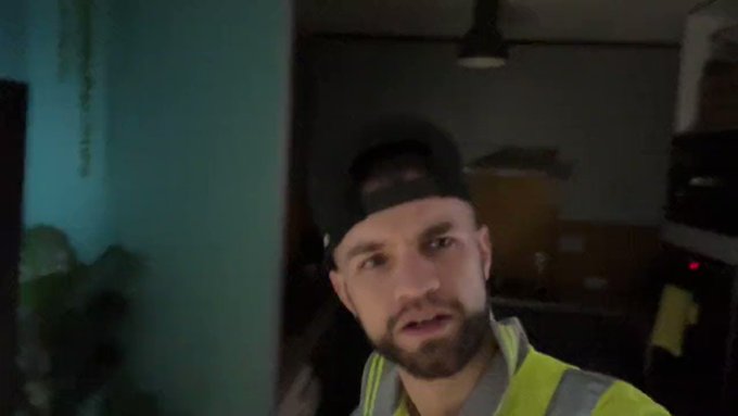 I Promise ... who else wants to join me in my van ??
More vids every week —> https://t.co/2OT9c7c2bf