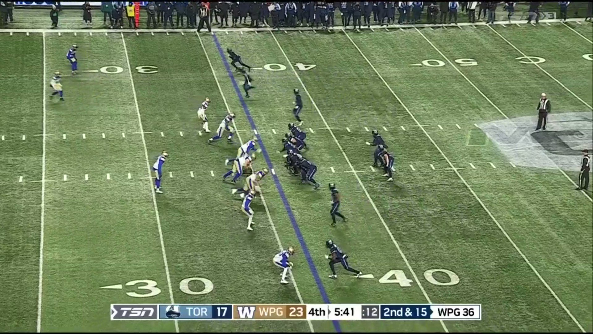 TSN on Twitter "Chad Kelly escapes and picks up the 1st down! 