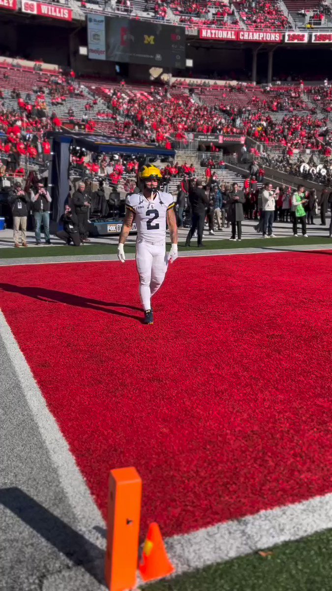 @ESPNCFB's photo on Blake Corum