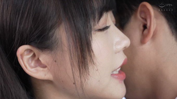 耳元で甘い誘惑を囁かれ、教師失格のとろとろ乳首責めで毎日…毎日…はしたなく絶頂しているボク

この作品でめちゃくちゃ抜いています。すいませんwww
https://t.co/KcbTFOr28N