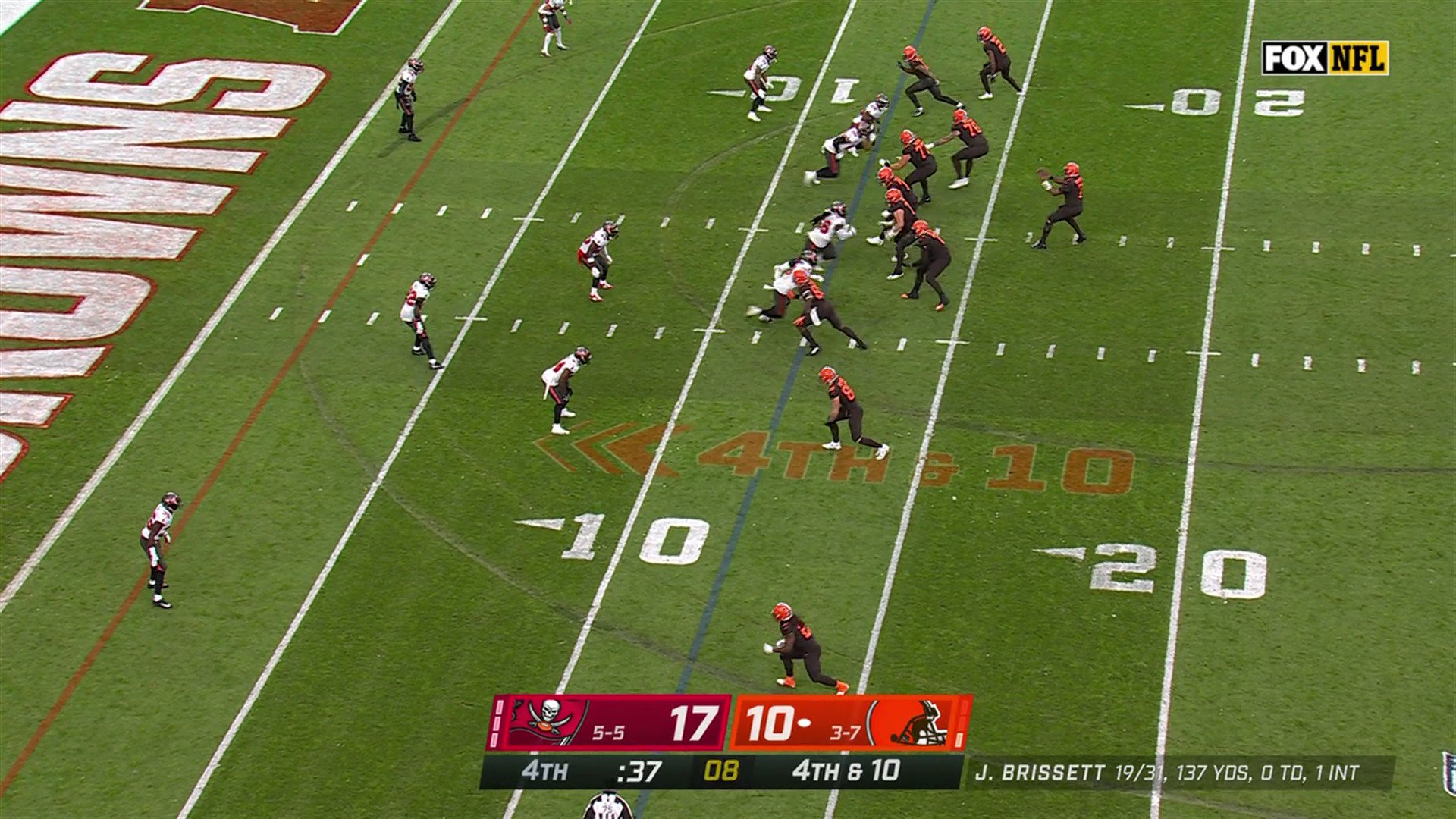 NFL On Twitter DAVID NJOKU ONE HANDER OMG TBvsCLE On FOX american-football-stadium-clipart
