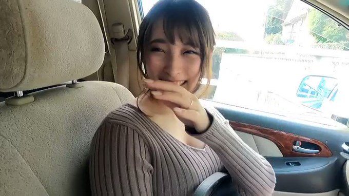 新発掘！ 19歳美巨乳妻 満たされぬ性欲の赴くまま空虚な日々に差し込む光に露呈する淫性… 疼くカラダを抑えられぬ性衝動SEX 衣吹かのん https://t.co/zNVSa2OOTr