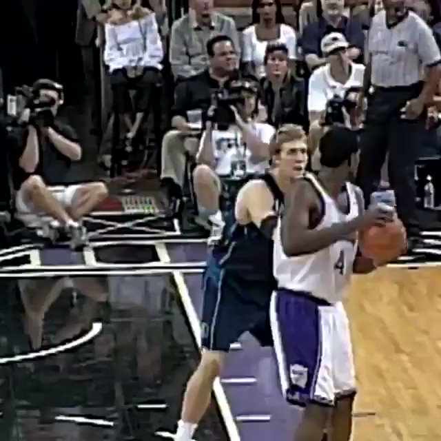 Happy Birthday Peja Stojakovic! We will never forget the 2002 Kings. 