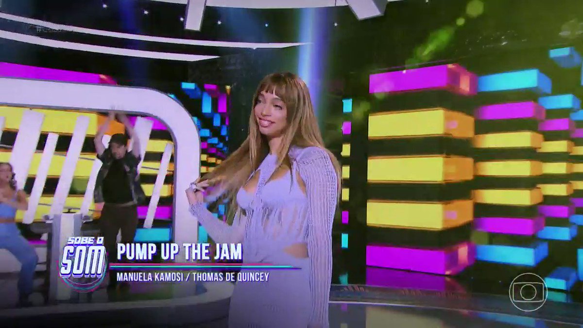 info-urias-on-twitter-artista-urias-performando-pump-up-the-jam-no