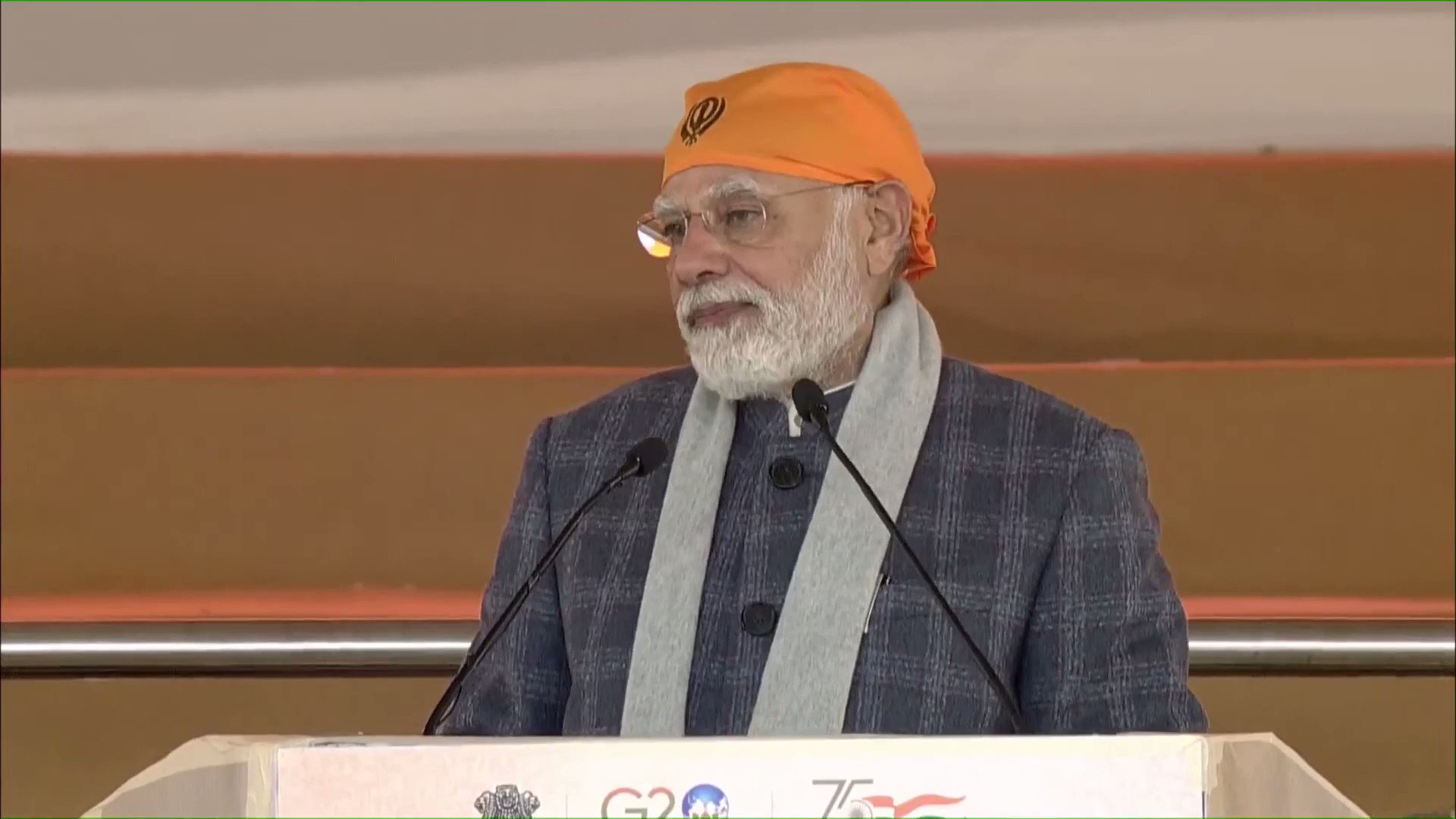 Narendra Modi (@narendramodi) / Twitter