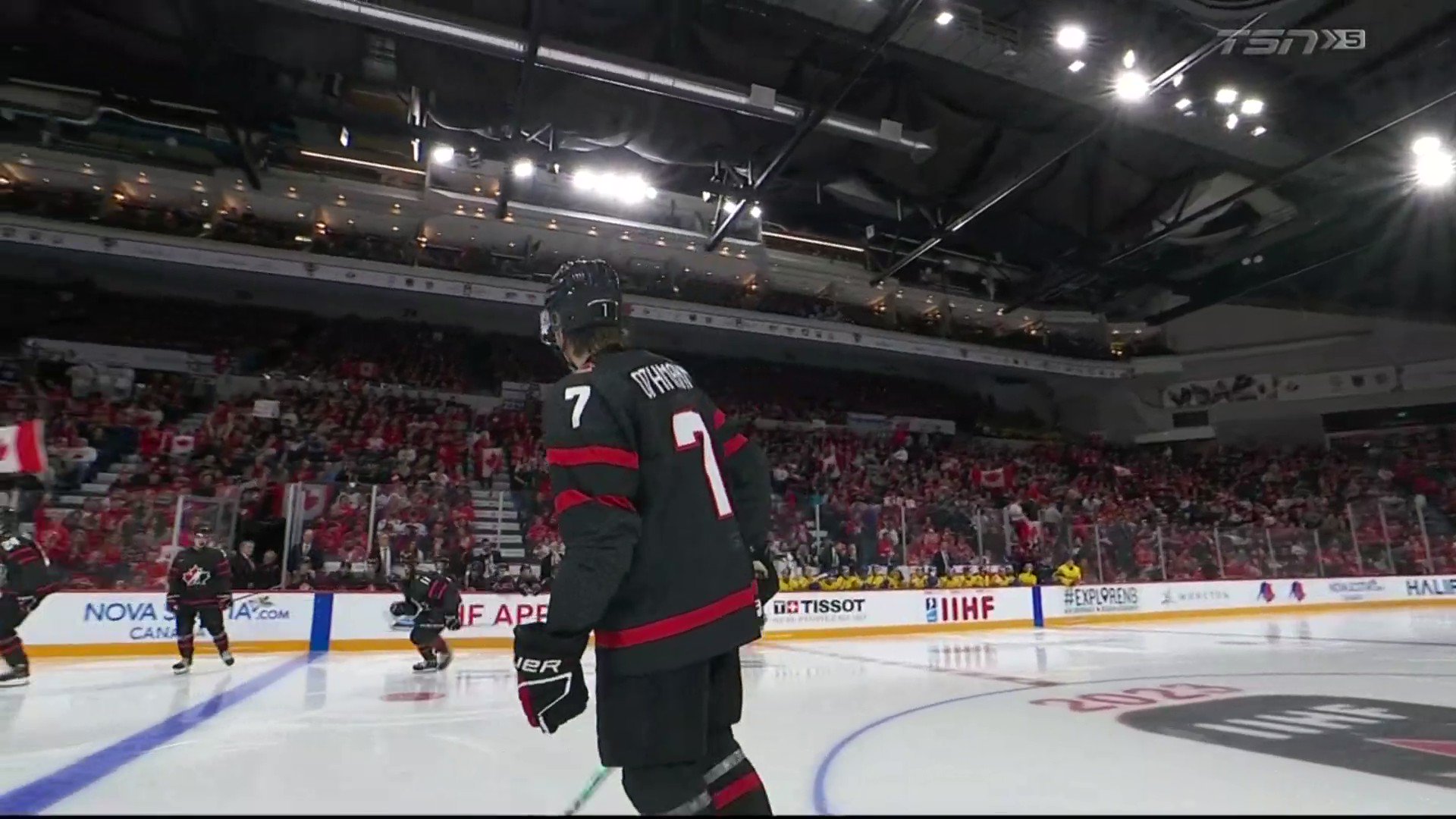Camouflaged cameraman at world juniors has 'the best seat in the house' -  The Globe and Mail