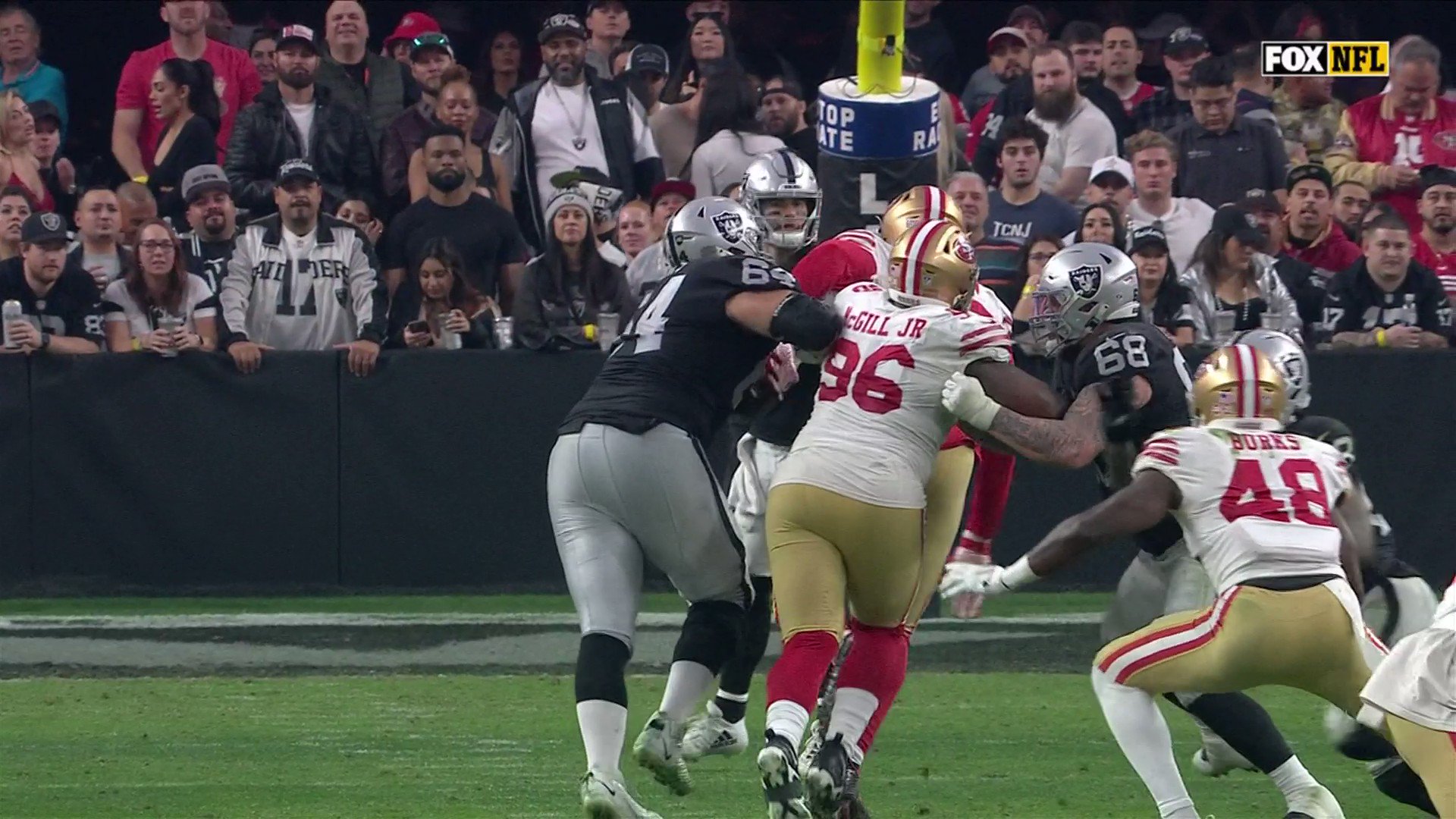 NFL on Twitter "Definition of a grown man catch 💪 fhmoreau 📺 SFvsLV