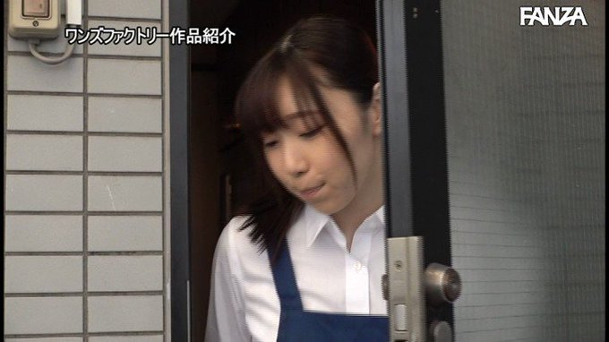 終電を逃した僕を泊めてくれたバイトの先輩… ノーブラ部屋着から弾け出たおっぱいブルンに我慢できず夜明けまでヤリまくった！ さつき芽衣 https://t.co/701m1tZTu3