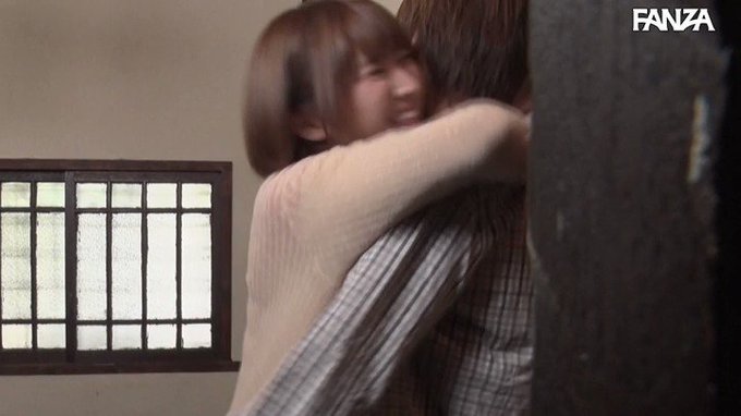 久しぶりに帰省ってきたお姉ちゃんと一緒にお風呂に入ったら… 松本菜奈実 https://t.co/h5lyMEEIzs