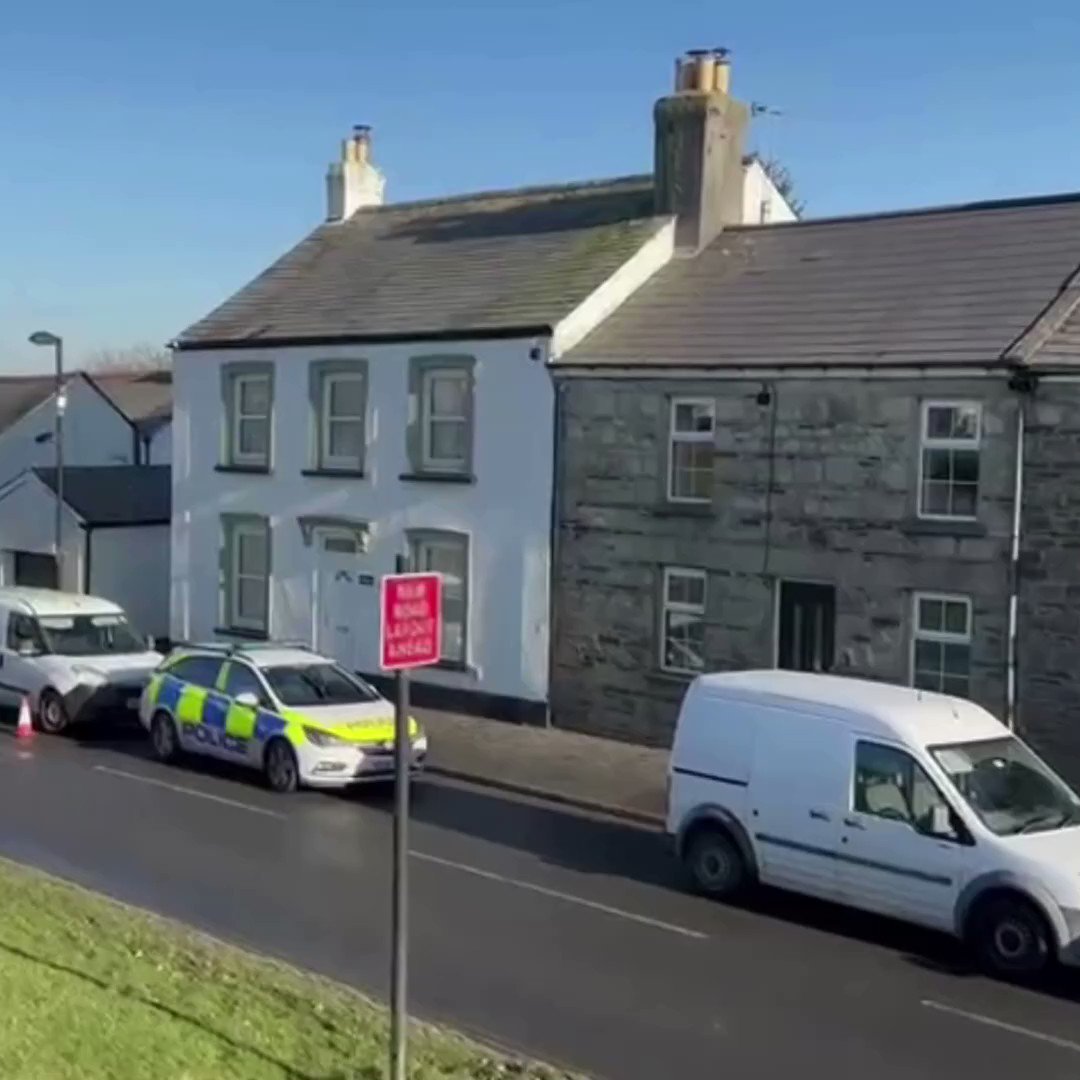 Tragedy struck in Cornwall as a woman died in a house fire. R.I.P. https://t.co/SUdtIoOrmb