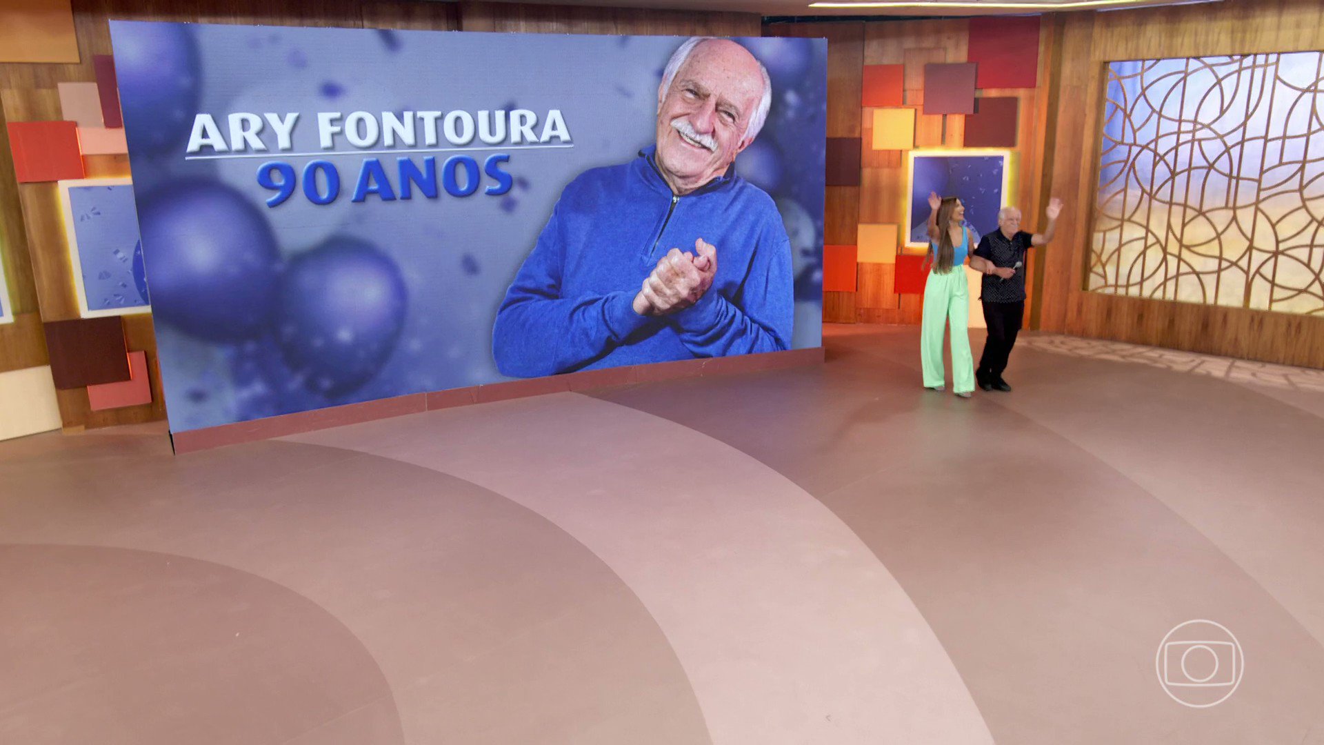 Ary Fontoura foi homenageado no programa "Encontro" pelos seus 90 anos de idade (Foto Reprodução/Twitter)