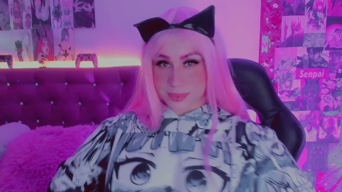 Model - Riasgremory dildo