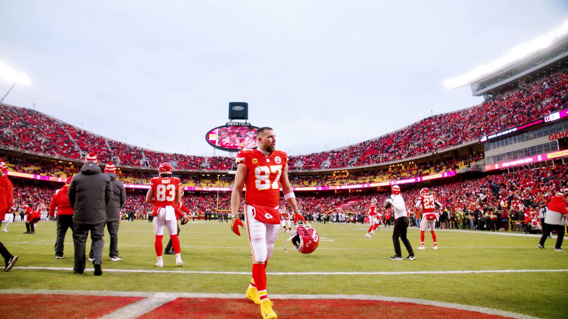 NFL on Twitter "Locked in 🔥 tkelce 📺 CINvsKC on CBS 📱 Stream on