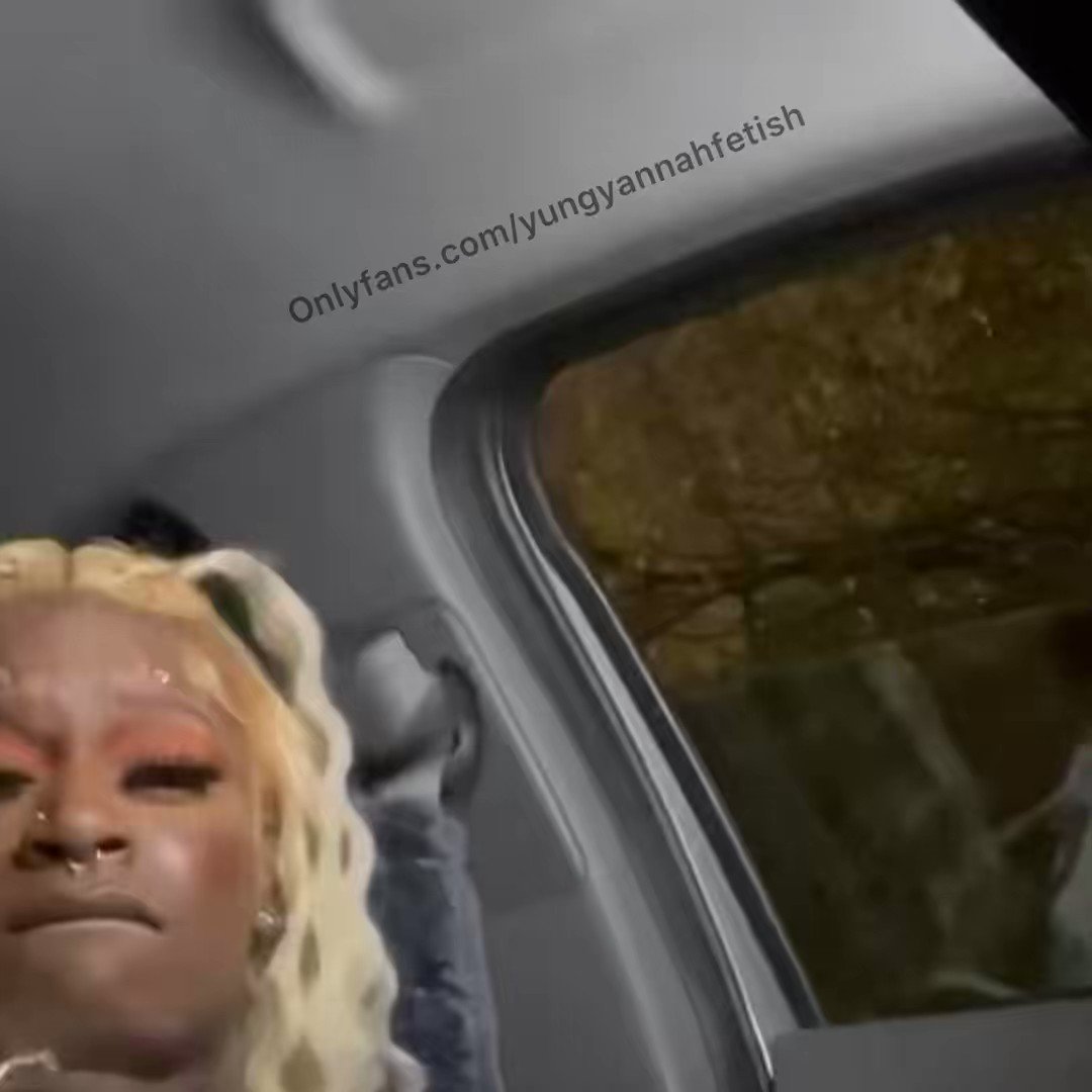 JayBeNoble on Twitter "uncensoredpromo yannahthefreak Women should be able to flick the bean