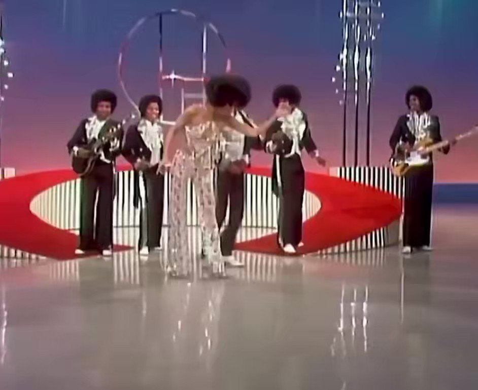 RT @fasc1nate: Michael Jackson dances on the Cher Show, 1975. https://t.co/DpnQFbPxq9