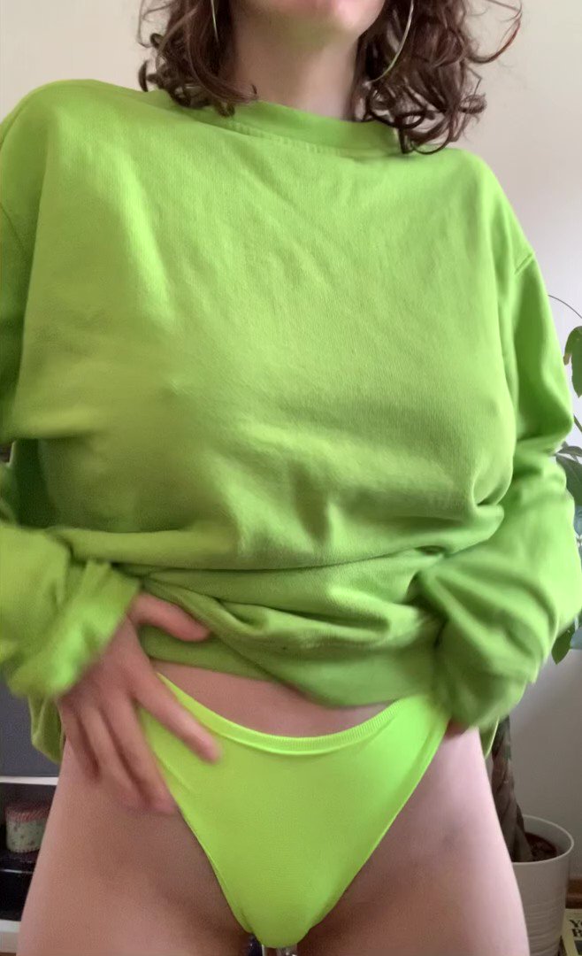 Video oleh @morenudestl