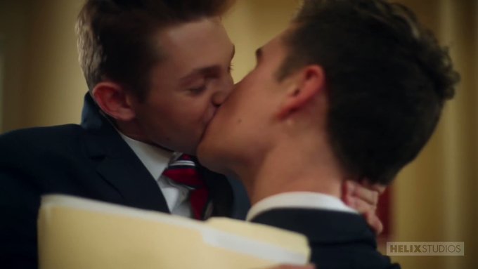 Wanna go to #HelixAcademy @HelixStudios? Hell yeah?
Travis Stevens @travisstevenz?Garrett Kinsley @ariesking666