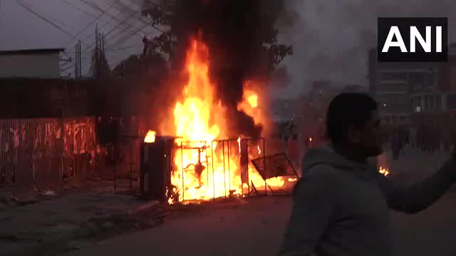 #WATCH | Nepal: Vehicle operators clash with Police in Kathmandu. Transport work… #WATCH | Nepal: Vehicle operators clash with Police in Kathmandu. Transport work…