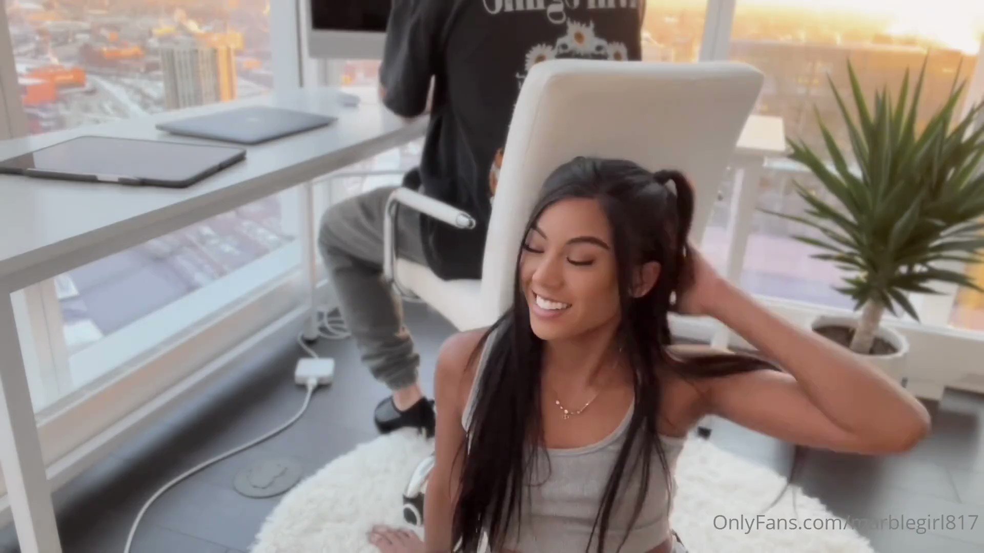SocialChicks on X: SophieVanmeter is giving out blowjobs. Do you want  one? t.coFXGhLNKqph  X