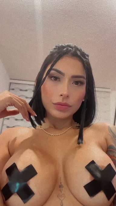 Good night 🖤😏 https://t.co/xCLlPwsp5G<a href="/tag/italy"class="tags"><span>#italy</span></a><a href="/tag/views"class="tags"><span>#views</span></a>