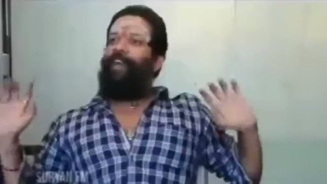 RT @THM_Off: Thalapathy Vijay's ORIGINAL flips.! 

#LEO | @actorvijay https://t.co/caeRXxSWdo
