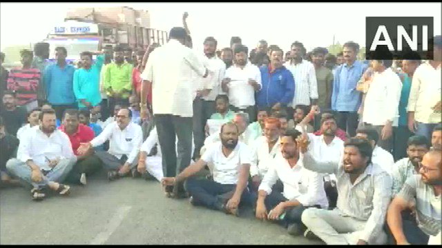 #WATCH | Following the alleged inappropriate comments by YSRTP Chief YS Sharmila… #WATCH | Following the alleged inappropriate comments by YSRTP Chief YS Sharmila…
