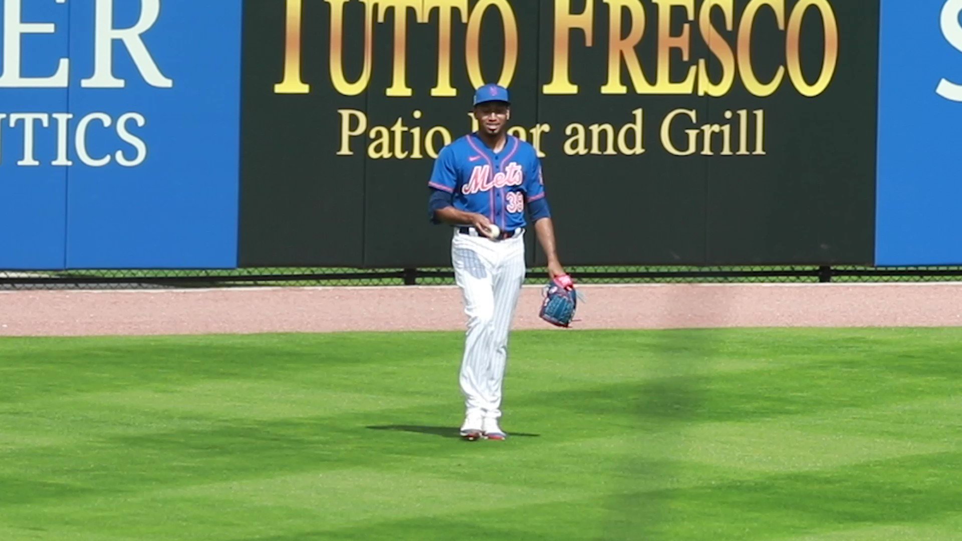 New York Mets on Twitter "Insert trumpets here 🎺 https//t.co/aeqa9JkCgJ" / Twitter