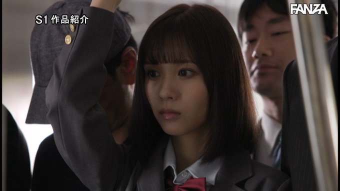 初めてサレた快感が忘れられず電車痴●にハマってしまった女子●生の末路

無限に抜ける傑作だろ？
https://t.co/wy3UENOPCt