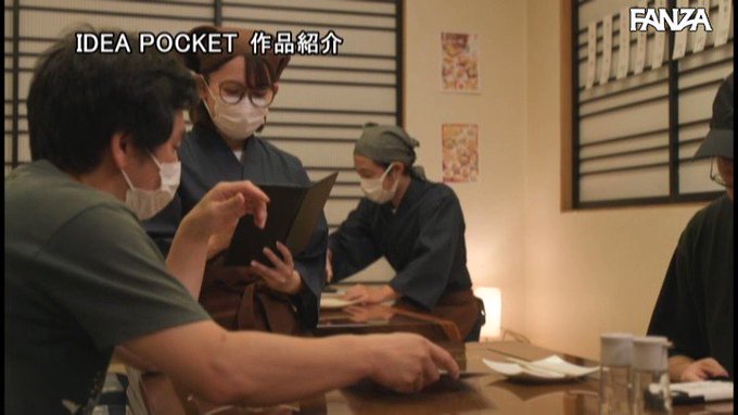 バイト場の口うるさくて大嫌いな先輩オタク女子を脱がしたら… ぷるんぷるん巨乳おっぱいボディで、僕は理性をなくし雪崩れ込むようにむしゃぶり突いた… 梓ヒカリ https://t.co/wqamNdm7rP