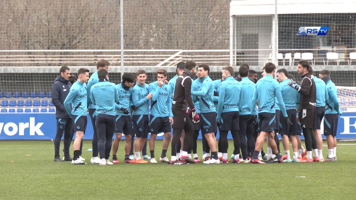 パシージョ＝お馴染みのわちゃわちゃ笑 