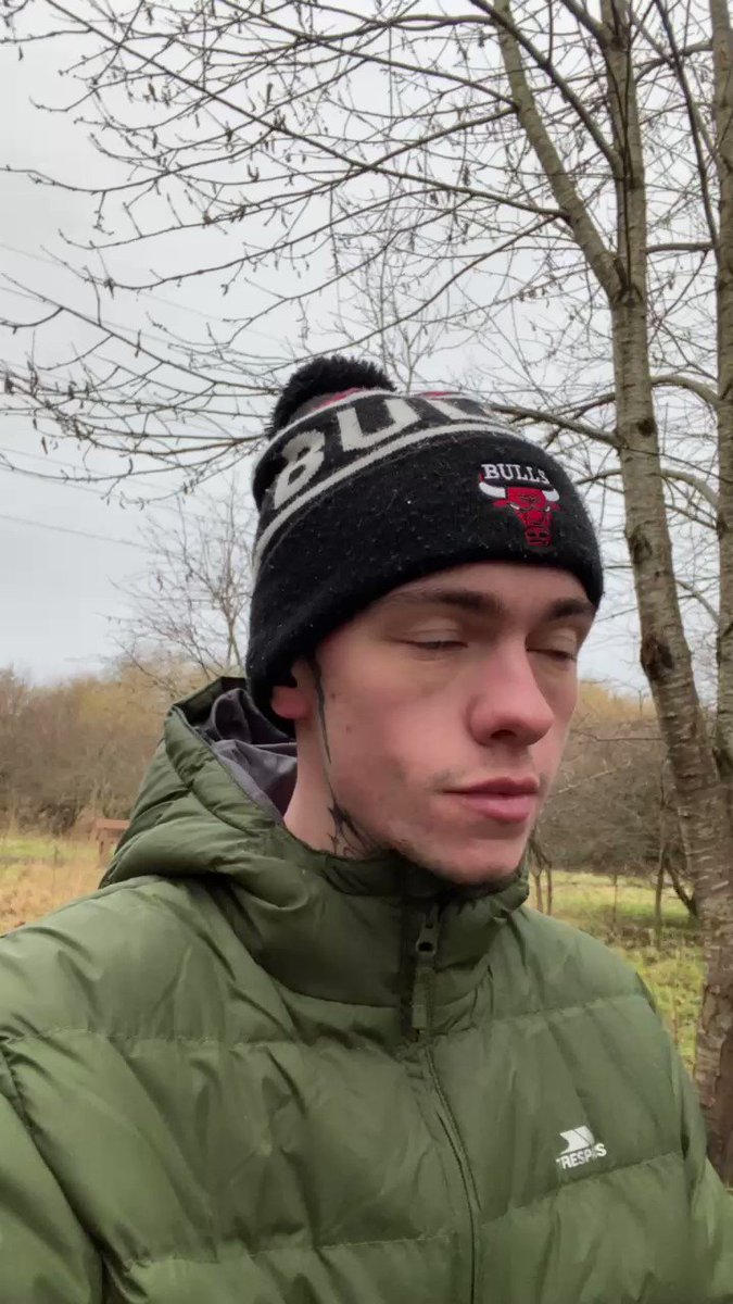 DAKOTA FTM 🏴 on Twitter "Cheeky 😉"