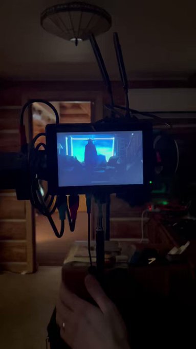 Guess the genre of movie I’m making ? https://t.co/JJ1BzpstPR