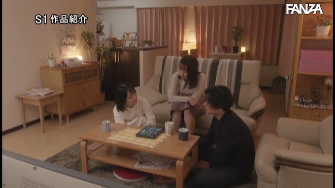彼女が旅行で不在の間、彼女のGカップ妹と朝から晩までひたすらハメまくった72時間の記録。 愛宝すず https://t.co/QCIQHTKzOI