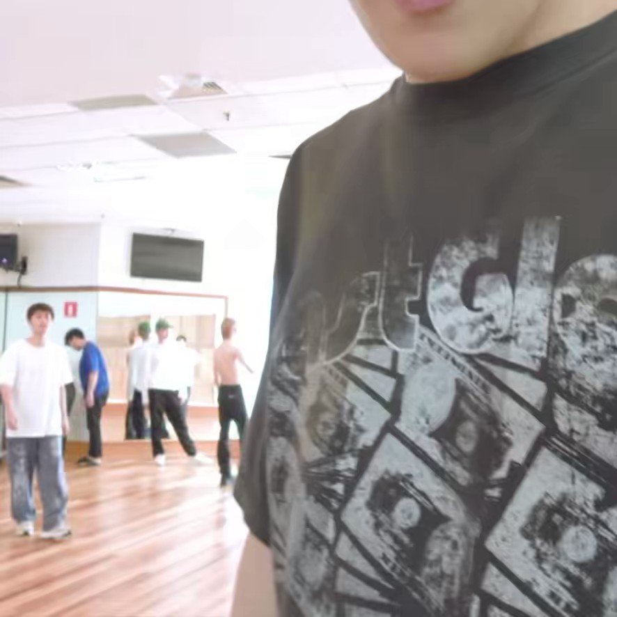 on Twitter "RT flwrgrlpop me 10 seconds after putting something in the