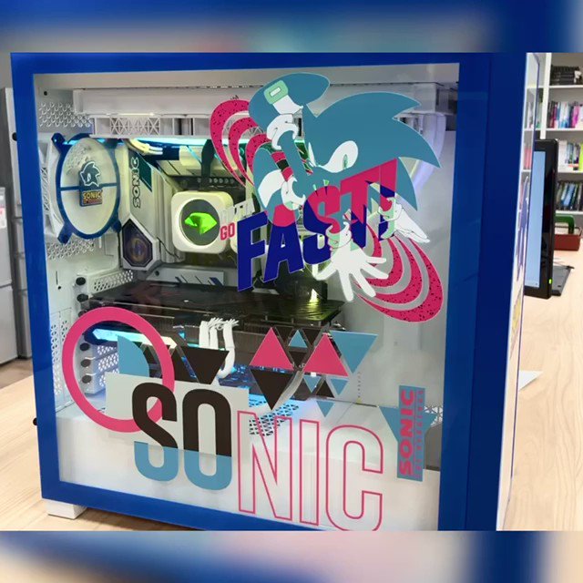 CPUクーラーでカオスエメラルド回ってるんだけど凄い！！( *`･ω･) 