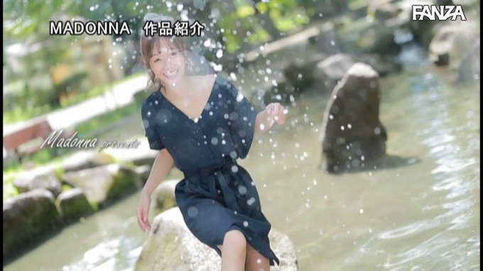電撃移籍 Madonna専属 栗山莉緒 大人の色気溢れる唾液だらだら激情接吻3本番 https://t.co/PiVFL5nbFD