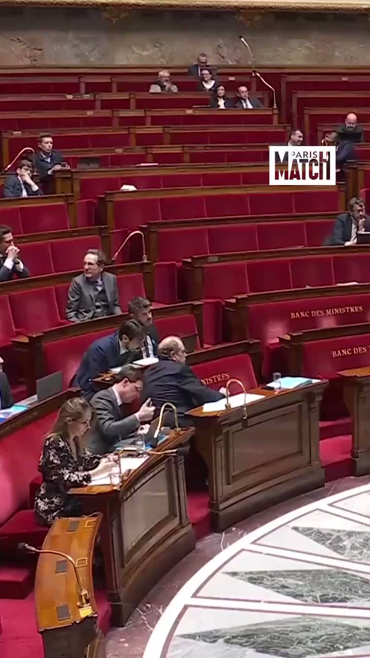 vl_plus on Twitter "Paris Match a dévoilé la vidéo des 3 bras d