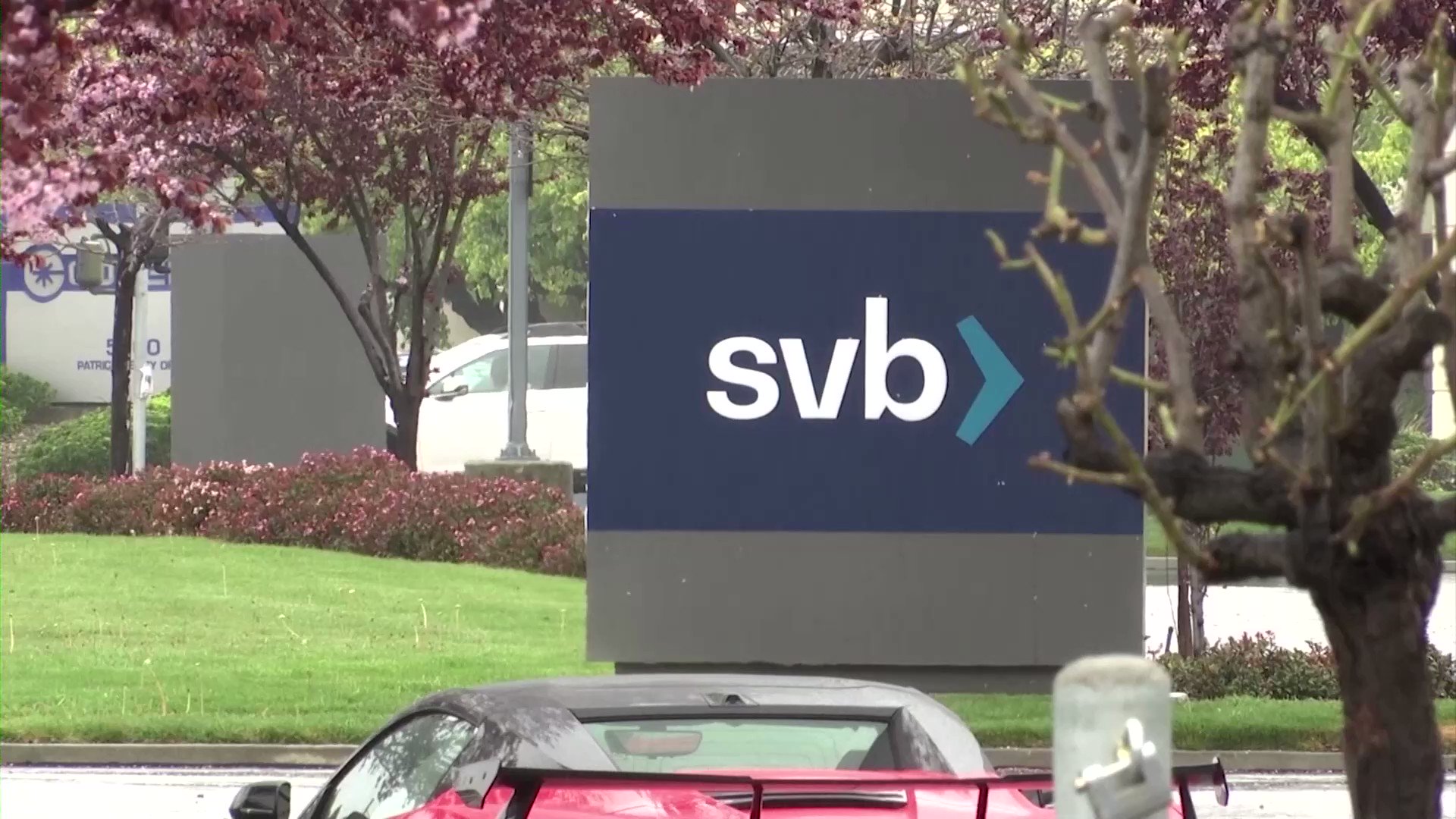 Reuters on Twitter "California banking regulators closed the Silicon