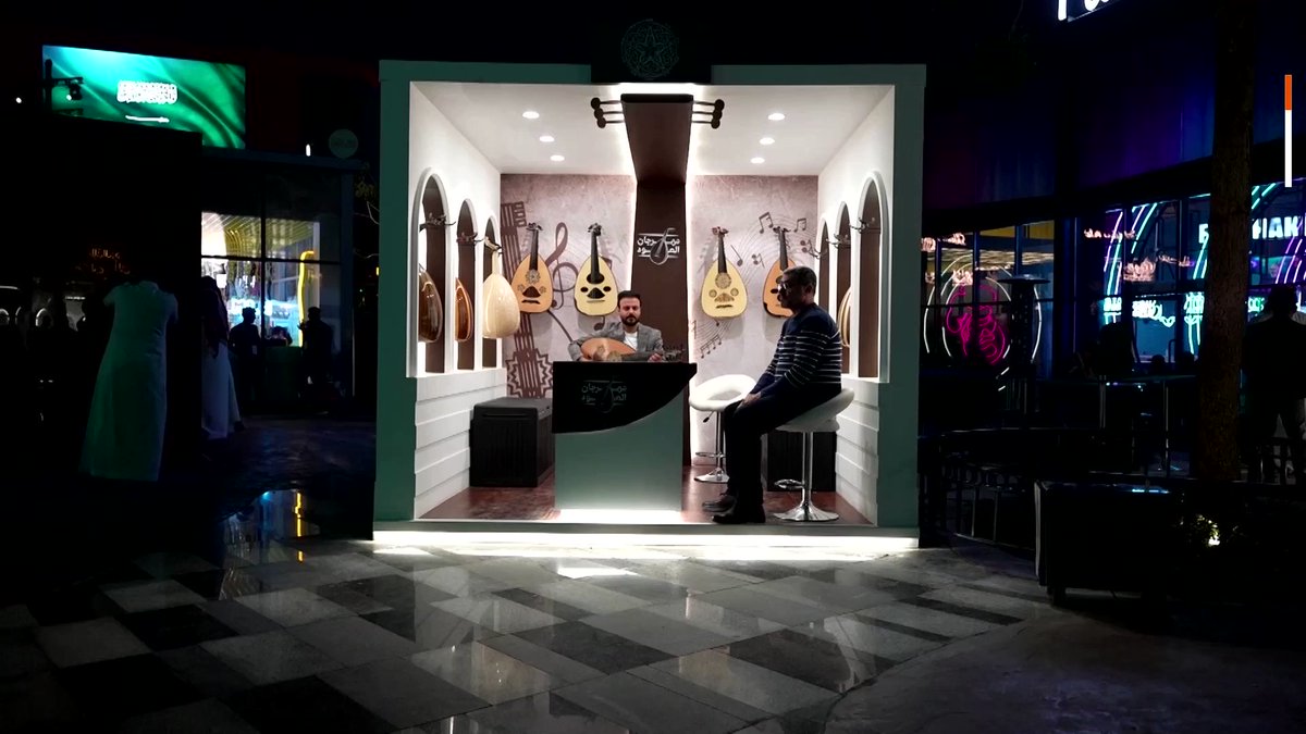 WATCH Visitors at an oud exhibition in Riyadh were allowed a peek into