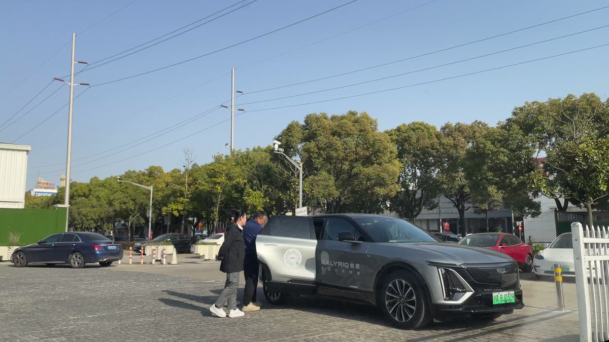 Cadillac Is Reportedly Poaching Tesla Owners For Test Drives At Superchargers In China