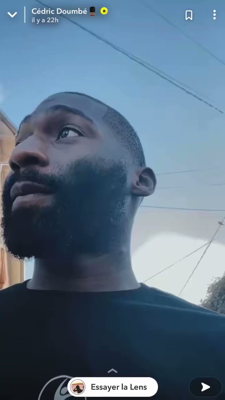 Zmoha⛈️ on Twitter "Imaginez vous croisez Cédric Doumbe à ce moment là