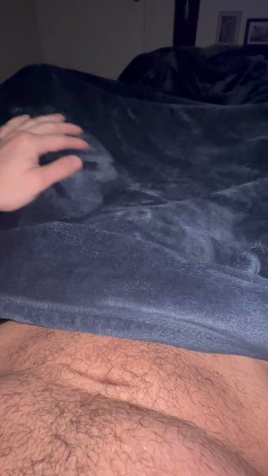 I’m a little Hairy Do u like it? ? https://t.co/jQGK7JEdDm
