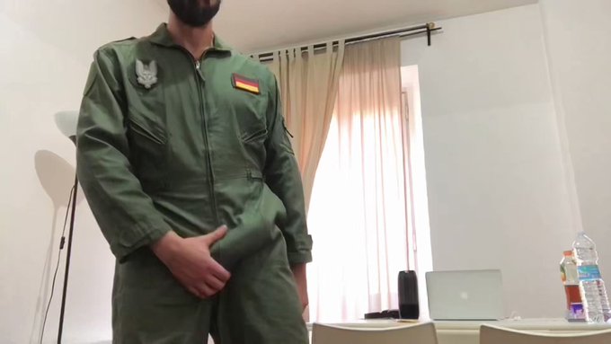Military cream cum . Enjoy now 

Enjoy all vídeo in my onlyfans 
https://t.co/Zl0tzkm6kC 

New videos