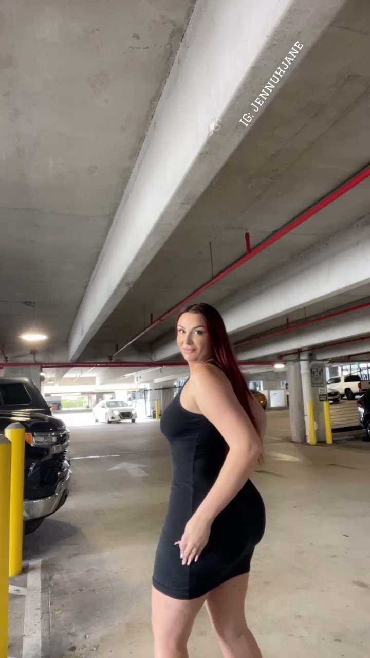 @JuicyJennaJanes video Tweet