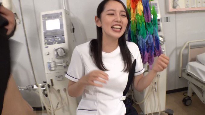 「おかしいって」といいながらもしっかりサービスしてくれます💕最後はしっかり中●し3連発🍌💦

本編はリプ欄から 👇
https://t.co/gtVMVxQ4ve