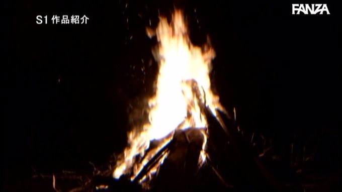 あんなに嫌がっていた妻が町内会キャンプにどハマりした中年オヤジとの衝撃的なネトラレ輪●映像

ひたすら羨ましい… 
https://t.co/kecfWh92Ee