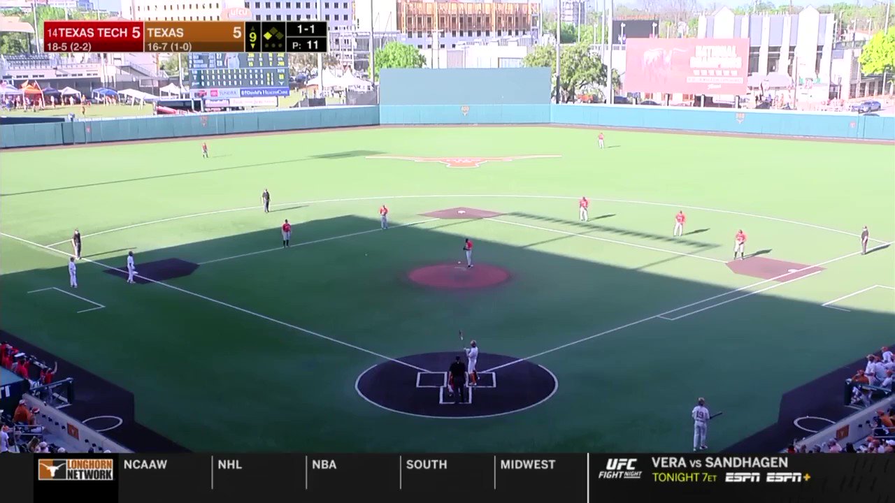 Hookem Hotties (hookemhotties) / Twitter